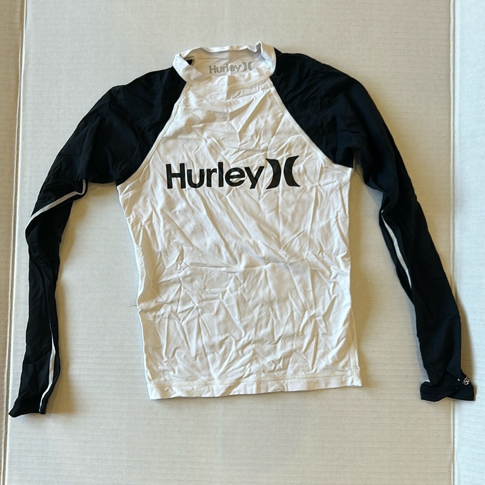 Hurley Boys rash guard sz small